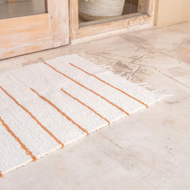 GIANYAR handwoven white and brown cotton rug for home décor by CozyVibe