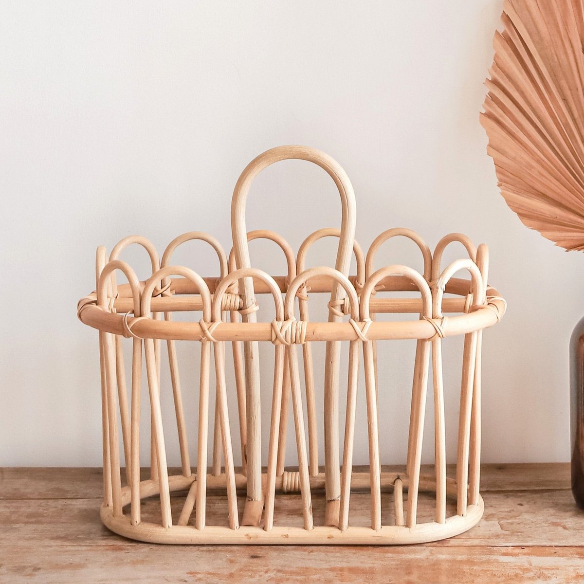 CozyVibe Kuno rattan basket styled in cozy home décor