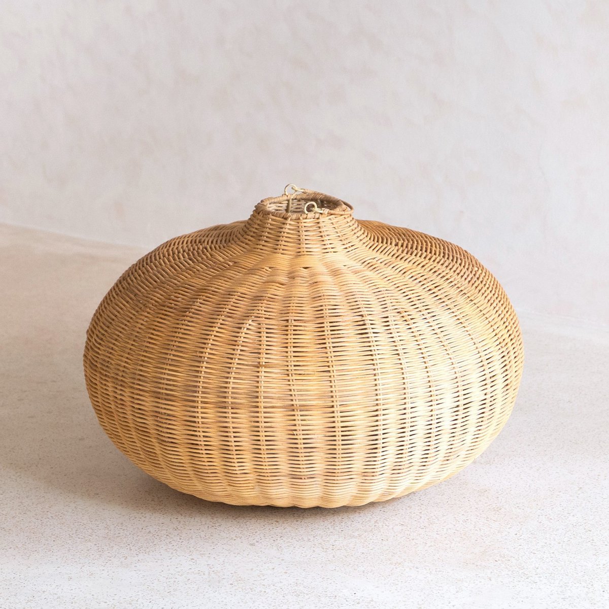 ANJANI Large Rattan Lampshade – Handmade Boho Pendant Light 56 cm - CozyVibe.eu