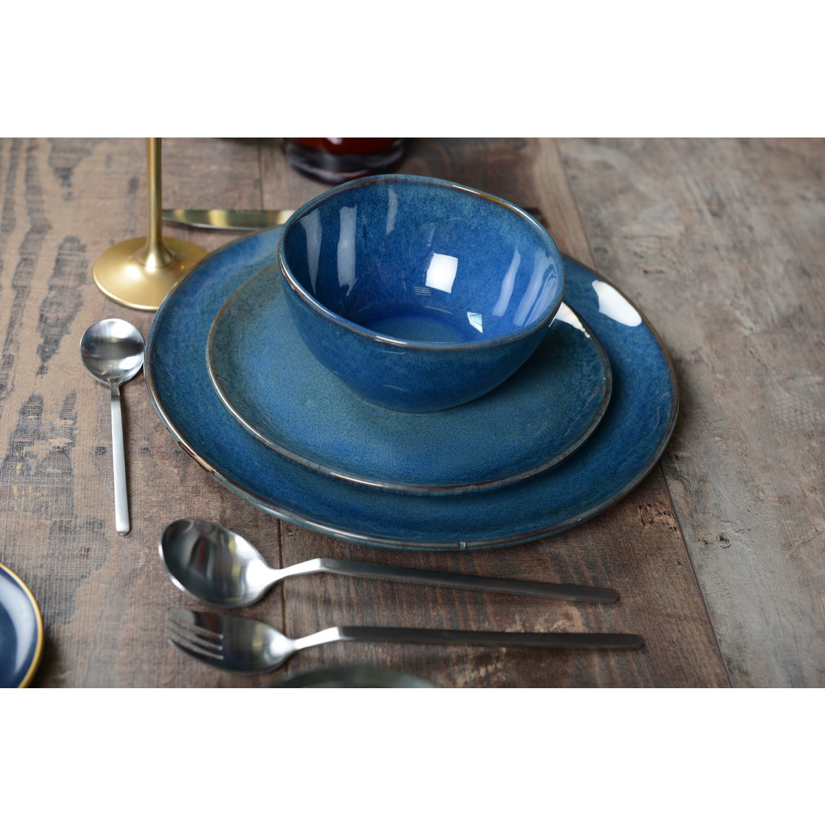 Blauw plat keramisch bord – Sparkling Diamond collectie 28,5 cm