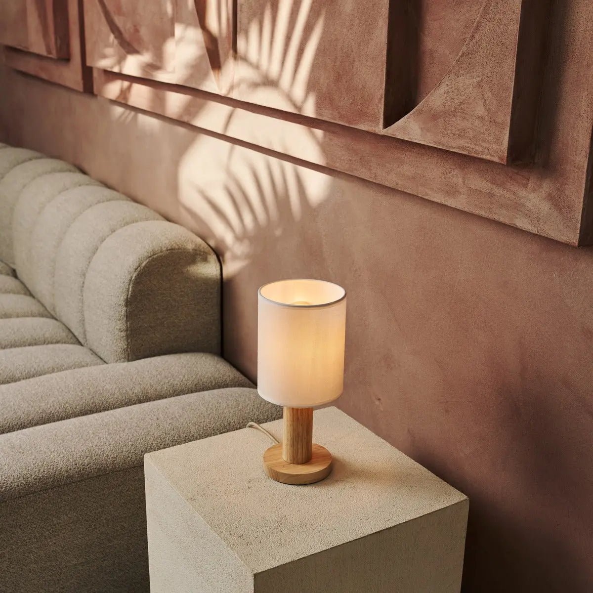 Boris Light Brown – Fabric Shade Lamp | Wooden Base Design - CozyVibe.eu