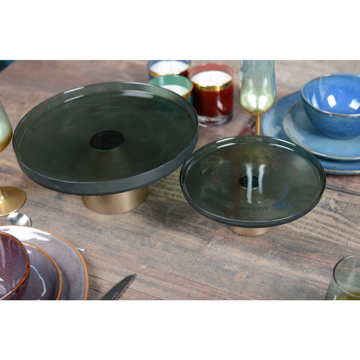 Stylish green glass cake stand for home decor and table decoration | CozyVibe