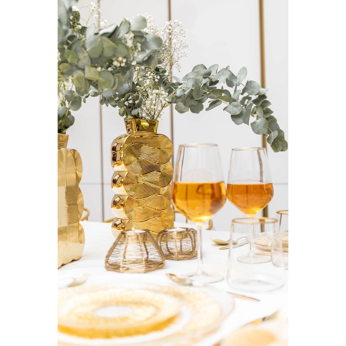 Conical candle holder golden wire 11x11x6cm - CozyVibe.eu