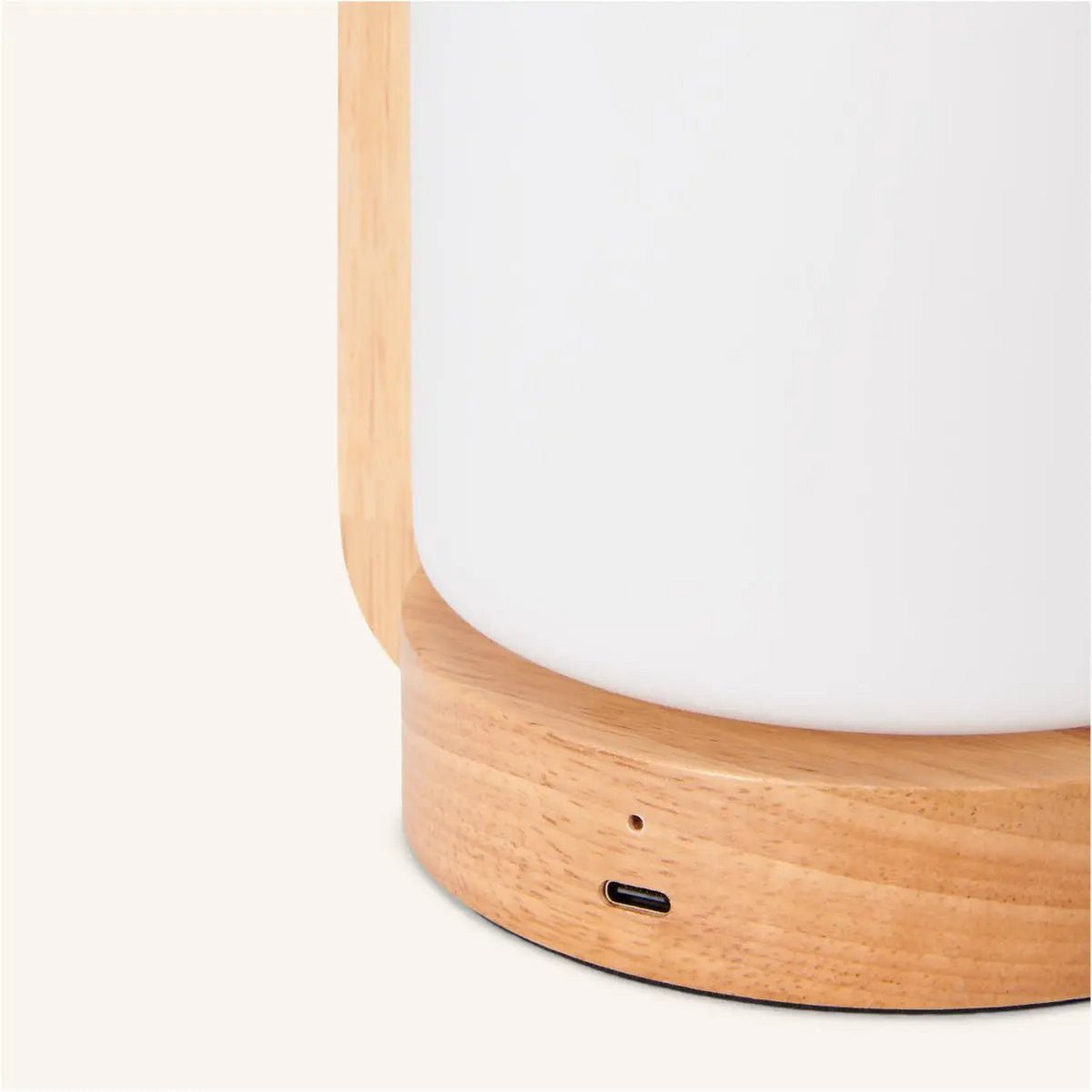George Light Brown Wooden Lamp – Rechargeable Frosted Glass Design - CozyVibe.eu