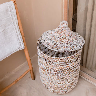 KAJA handwoven banana fibre laundry basket with lid for home décor by CozyVibe

