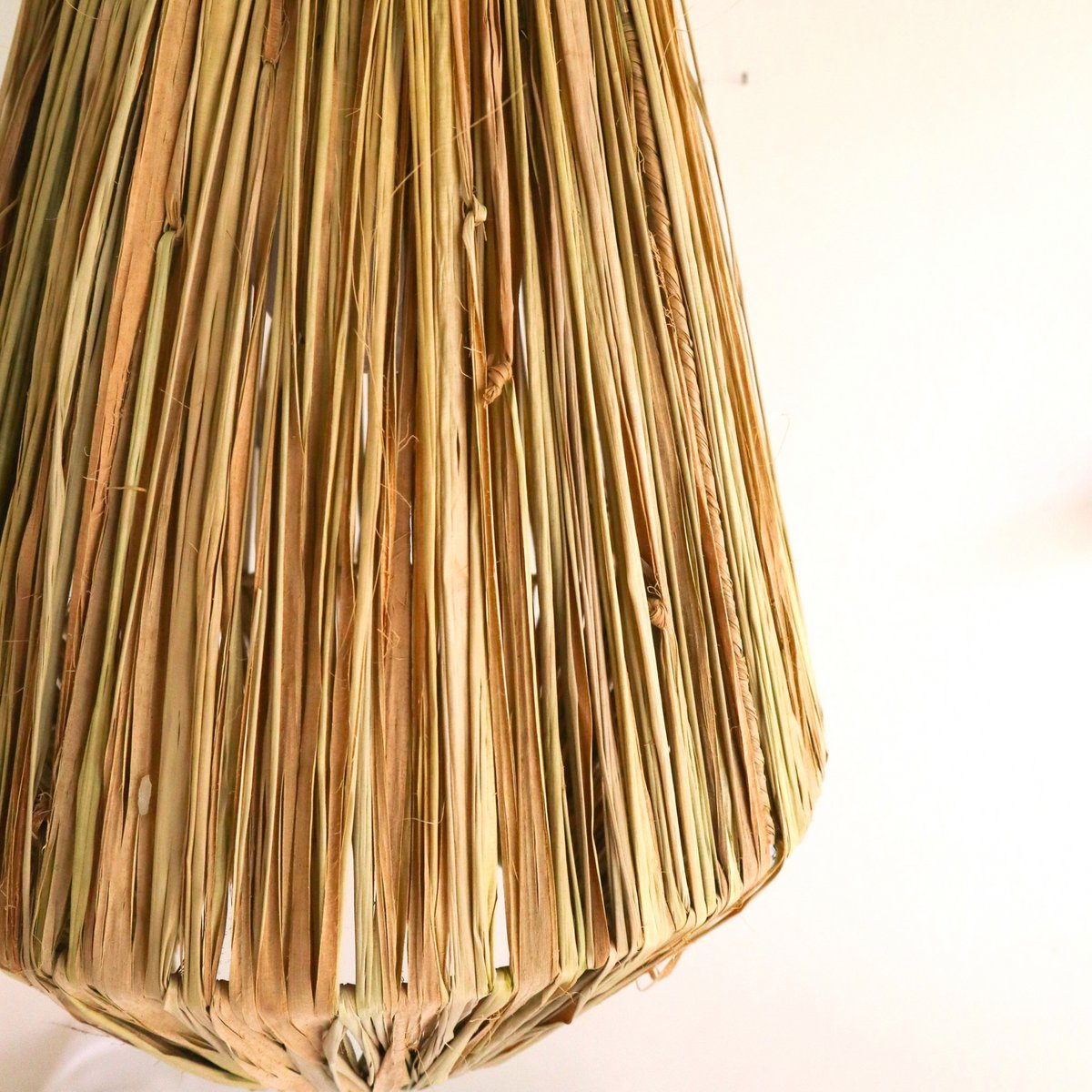 Lampshade Ceiling Lamp Pendant round ENDAH made from Raffia - CozyVibe.eu