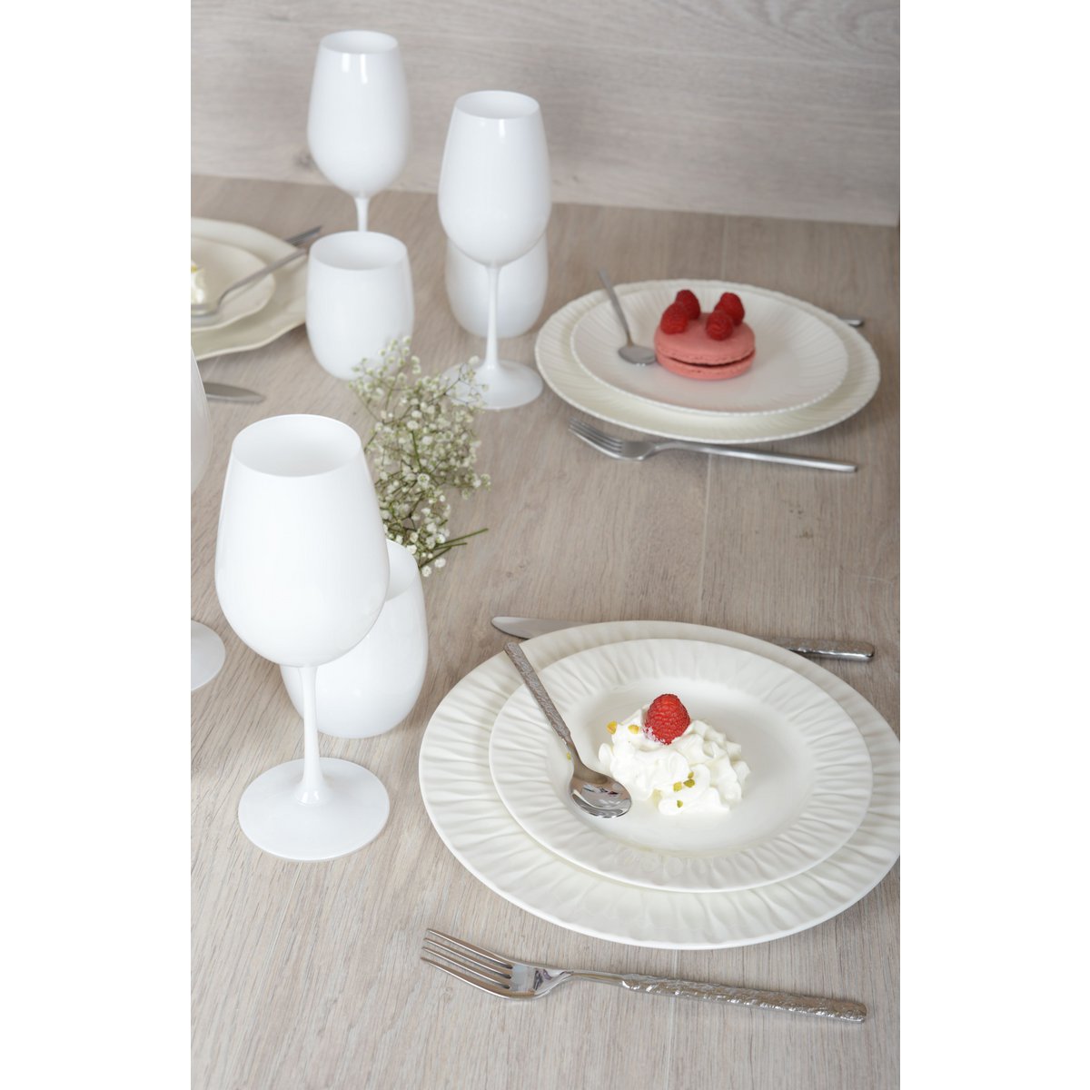 Lilia wit plat porseleinen bord – Tijdloos elegant ontwerp 26,5 cm – 26,5X26,5X2,3CM