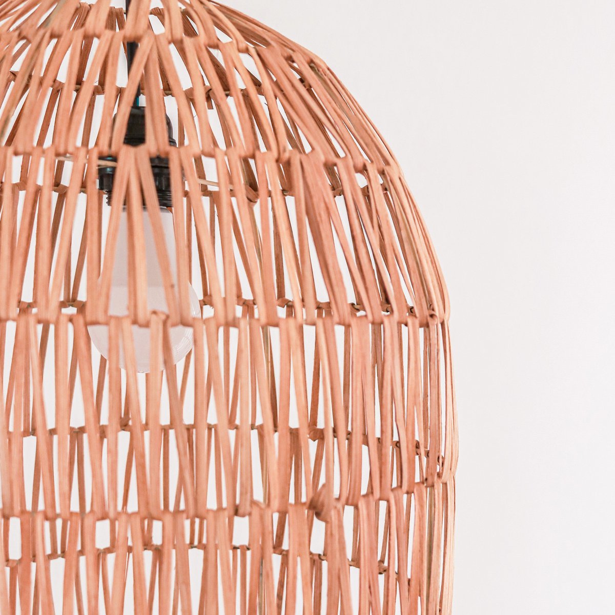 Rattan Lamp | Natural Lampshade | Pendant Lamp MALUKA Made of Natural Fibres (2 sizes) - CozyVibe.eu