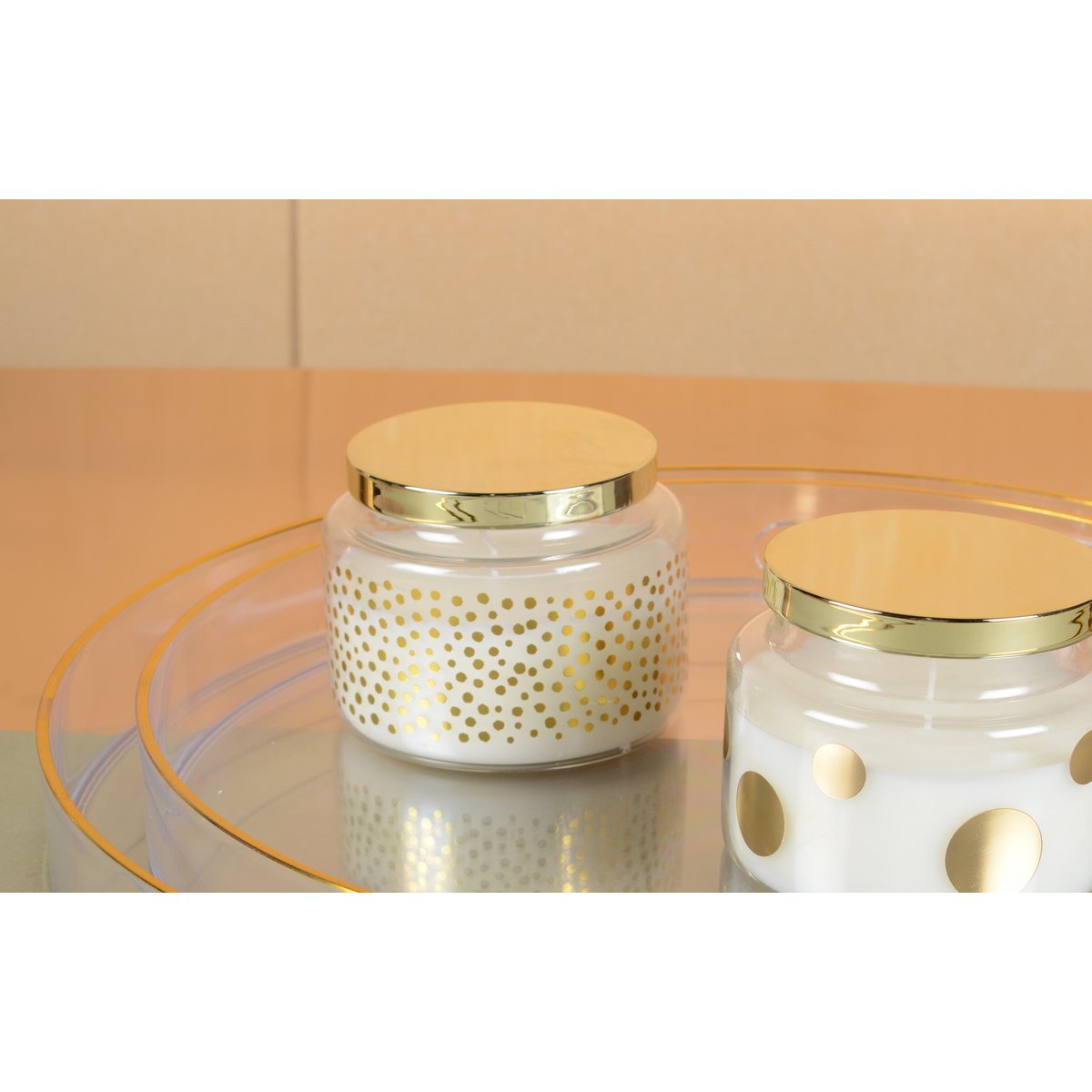 Round candle with small dots and lid - CozyVibe.eu