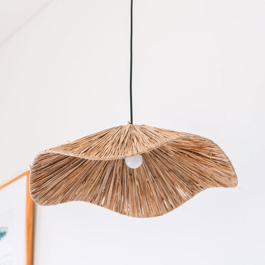 TAMPAH Boho Lampshade – Large Handmade Raffia Ceiling Light - CozyVibe.eu