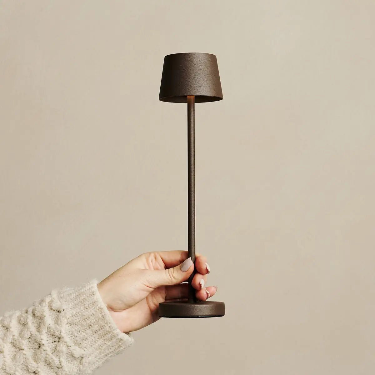 Vondel Mocha Brown Rechargeable and Cordless Lamp - CozyVibe.eu