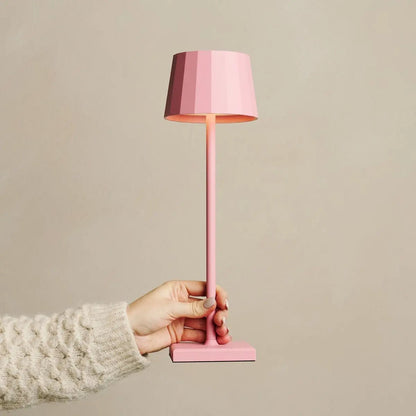 Wouter Flamingo Pink – Rechargeable Lamp | Modern Dimmable Lighting - CozyVibe.eu