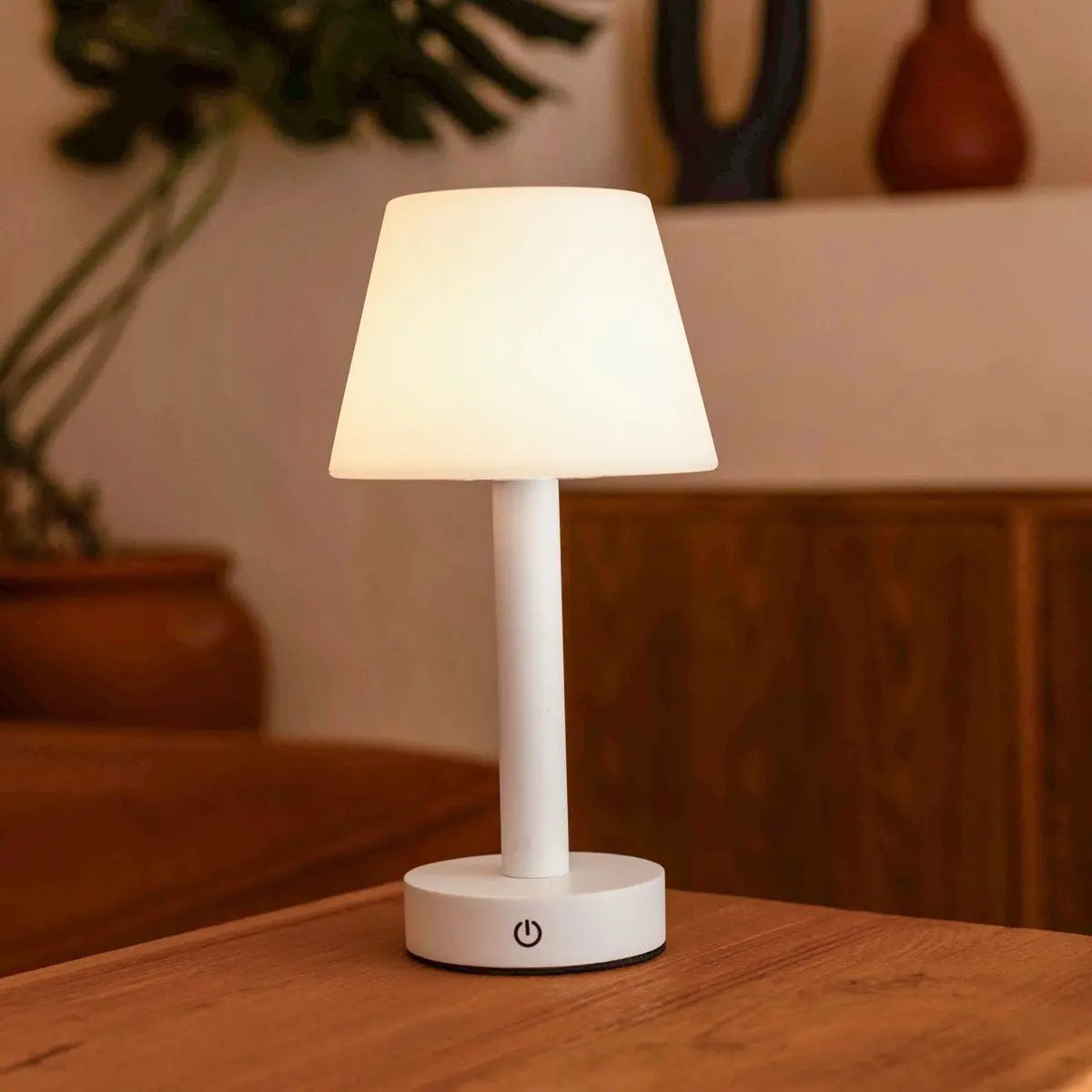 Zoë White Wooden Lamp – Cordless Dimmable Rechargeable Design - CozyVibe.eu